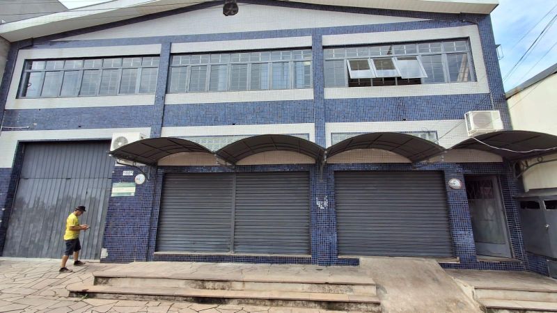 Prédio à venda no bairro Jardim do Prado, Taquara