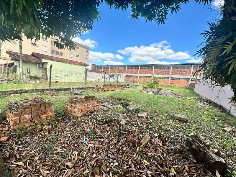Terreno à venda no bairro Jardim do Prado, Taquara