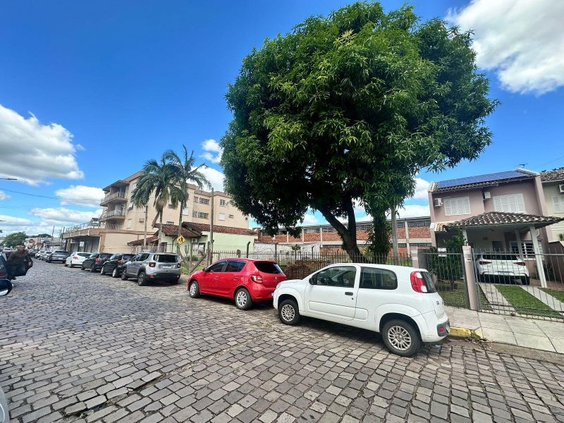 Terreno à venda no bairro Jardim do Prado, Taquara