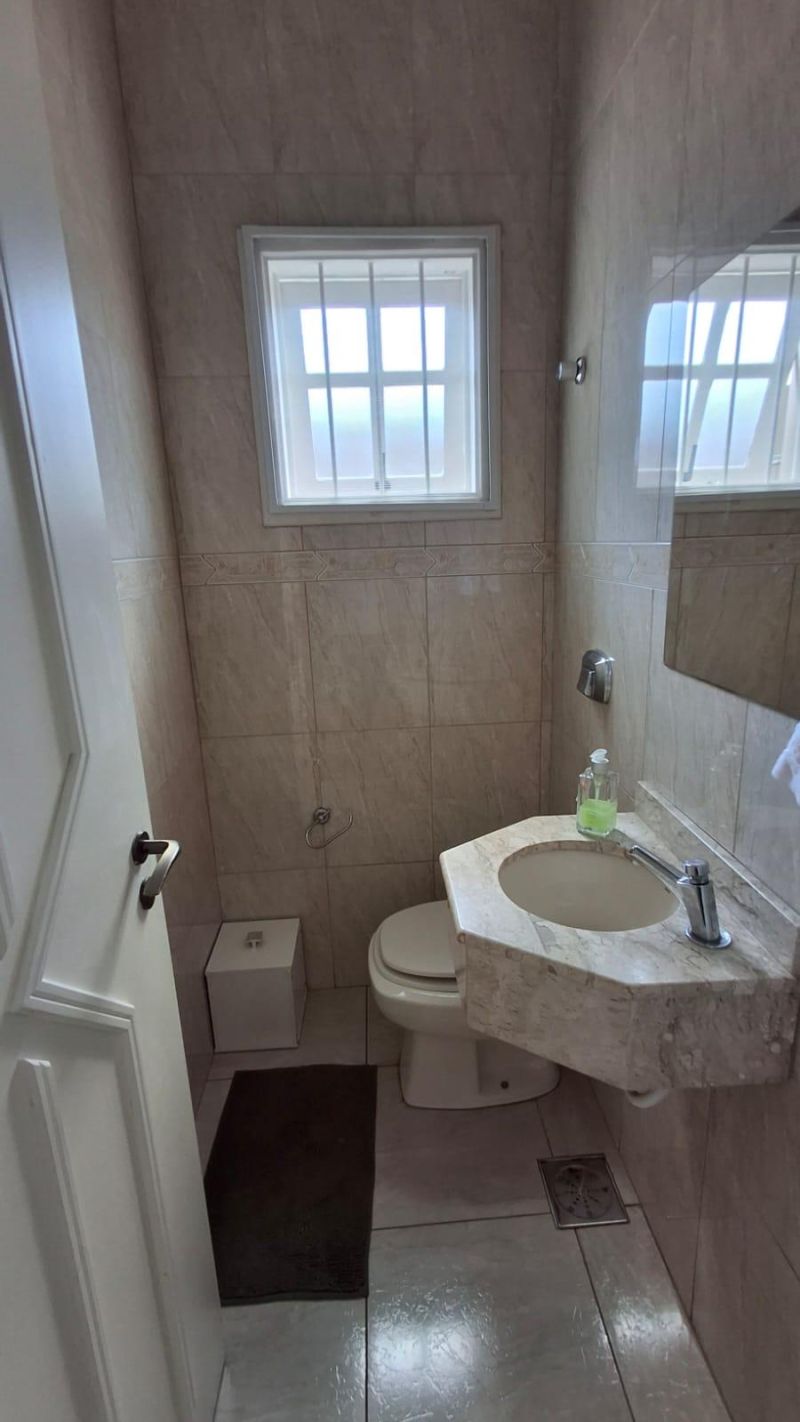 Casa com 3 quartos, 3 banheiros e 260m² à venda no bairro Jardim do Prado, Taquara