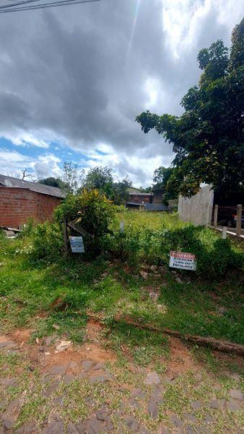 Terreno à venda no bairro Jardim do Prado, Taquara
