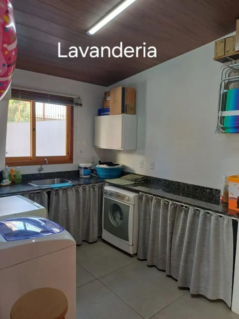 Casa com 4 quartos, 3 banheiros e 230m² à venda no bairro Jardim do Prado, Taquara