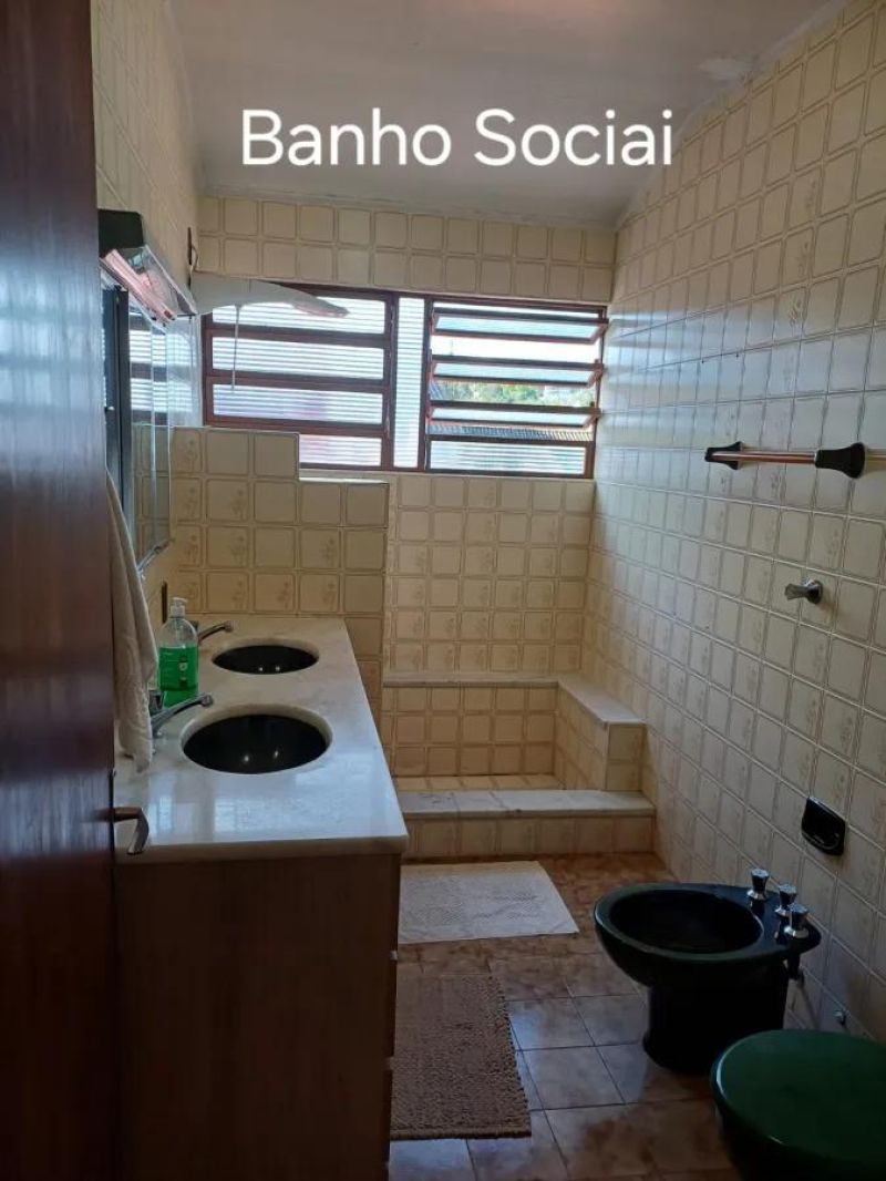 Casa com 4 quartos, 3 banheiros e 230m² à venda no bairro Jardim do Prado, Taquara