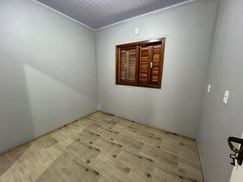Casa com 2 quartos e 1 banheiro à venda no bairro Nova Parobe, Parobe