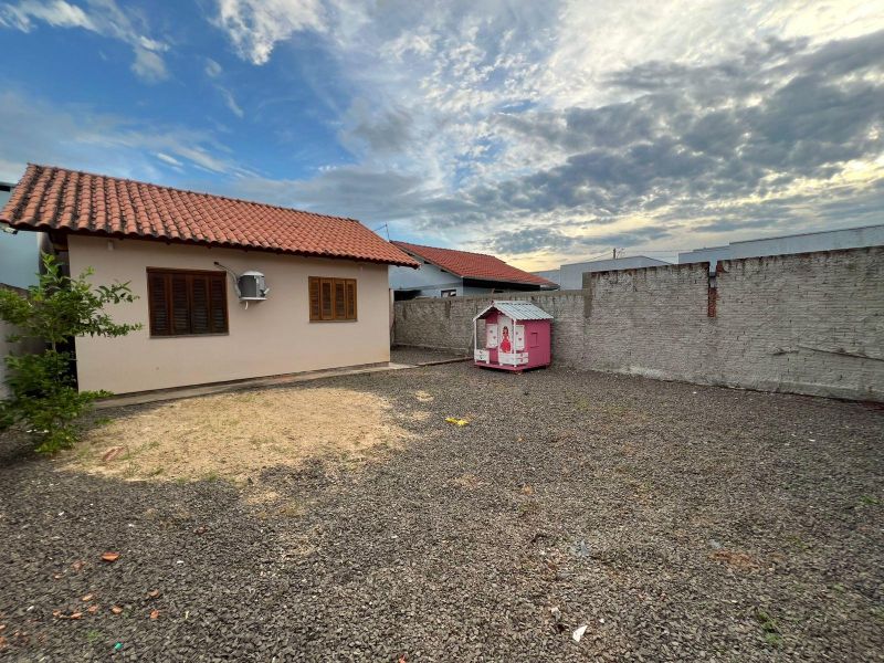 Casa com 2 quartos e 1 banheiro à venda no bairro Nova Parobe, Parobe