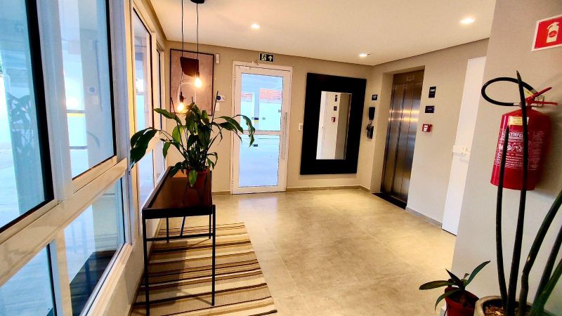 Apartamento com 1 quarto, 2 banheiros e 54m² à venda no bairro Jardim do Prado, Taquara