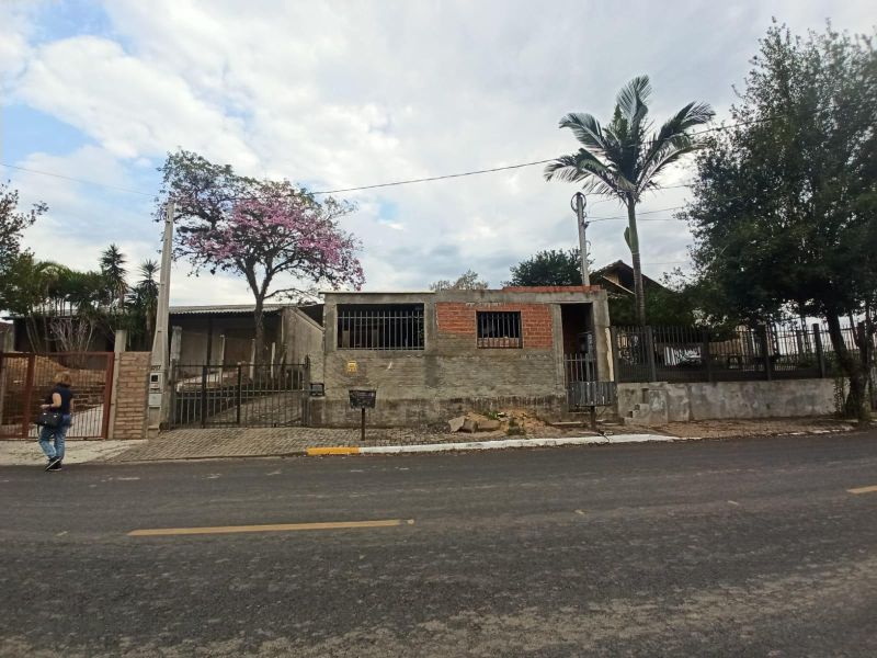 Casa com 2 quartos, 1 banheiro e 60m² à venda no bairro Jardim do Prado, Taquara