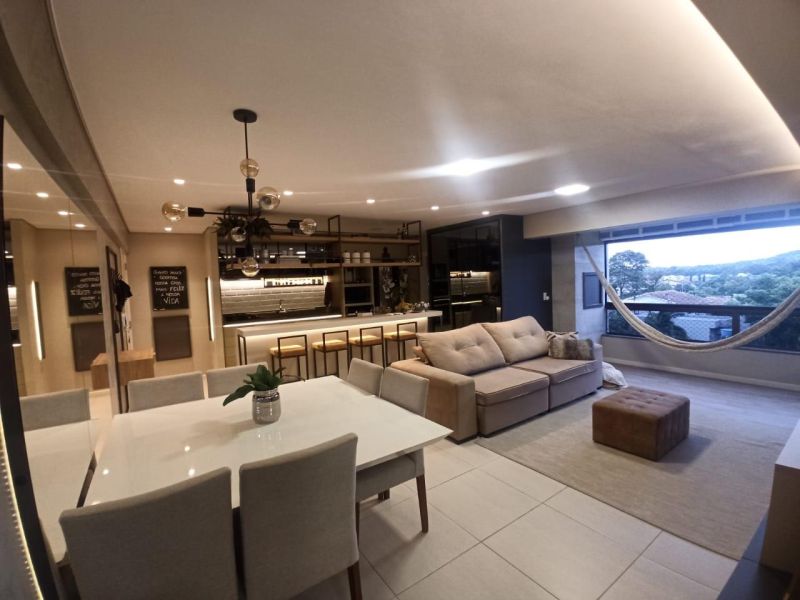 Apartamento com 2 quartos, 2 banheiros e 88m² à venda no bairro Jardim do Prado, Taquara