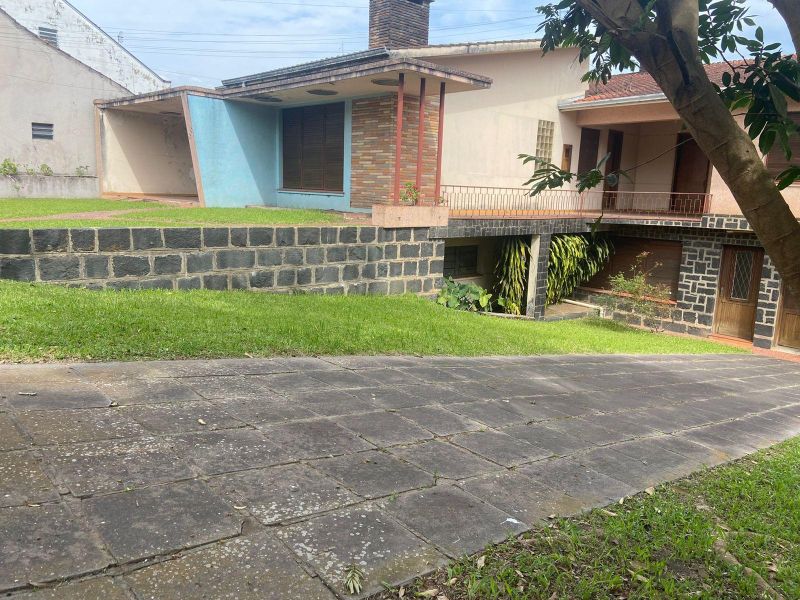 Casa com 4 quartos, 1 banheiro e 300m² à venda no bairro Jardim do Prado, Taquara