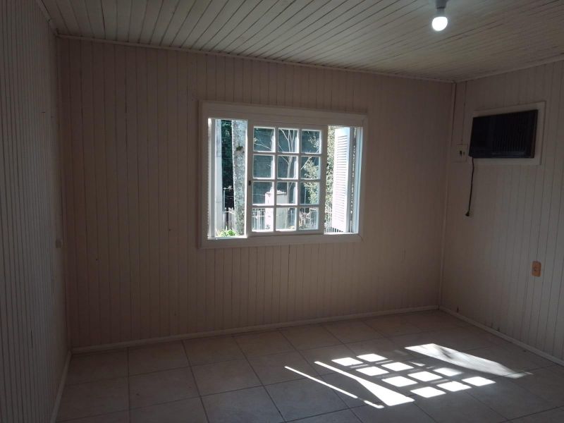 Casa com 3 quartos e 2 banheiros à venda no bairro Jardim do Prado, Taquara