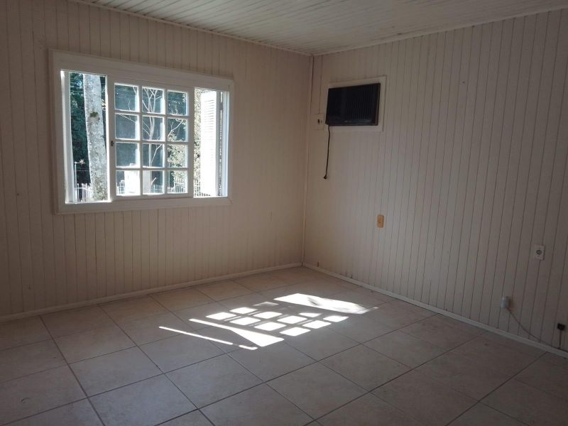 Casa com 3 quartos e 2 banheiros à venda no bairro Jardim do Prado, Taquara