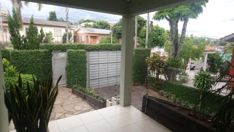 Casa com 4 quartos, 4 banheiros e 241m² à venda no bairro Jardim do Prado, Taquara