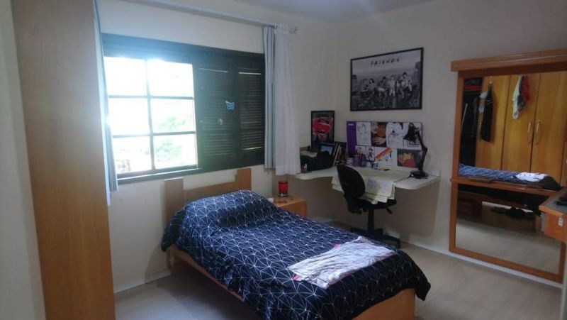 Casa com 4 quartos, 4 banheiros e 241m² à venda no bairro Jardim do Prado, Taquara