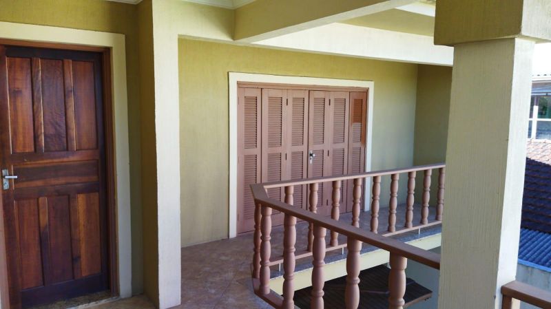 Casa com 4 quartos, 2 banheiros e 215m² à venda no bairro Jardim do Prado, Taquara