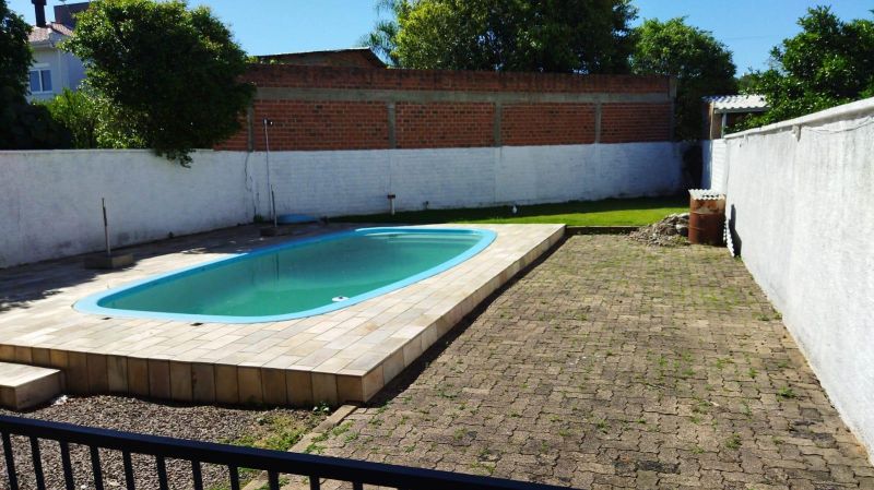 Casa com 4 quartos, 2 banheiros e 215m² à venda no bairro Jardim do Prado, Taquara