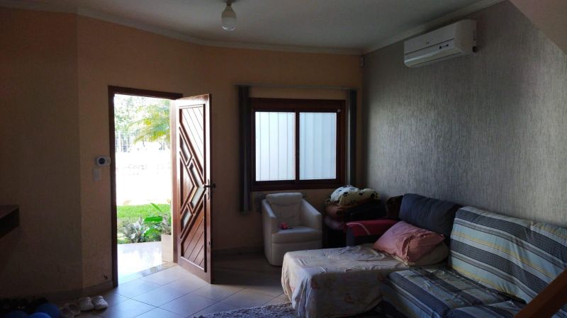 Casa com 4 quartos, 2 banheiros e 215m² à venda no bairro Jardim do Prado, Taquara