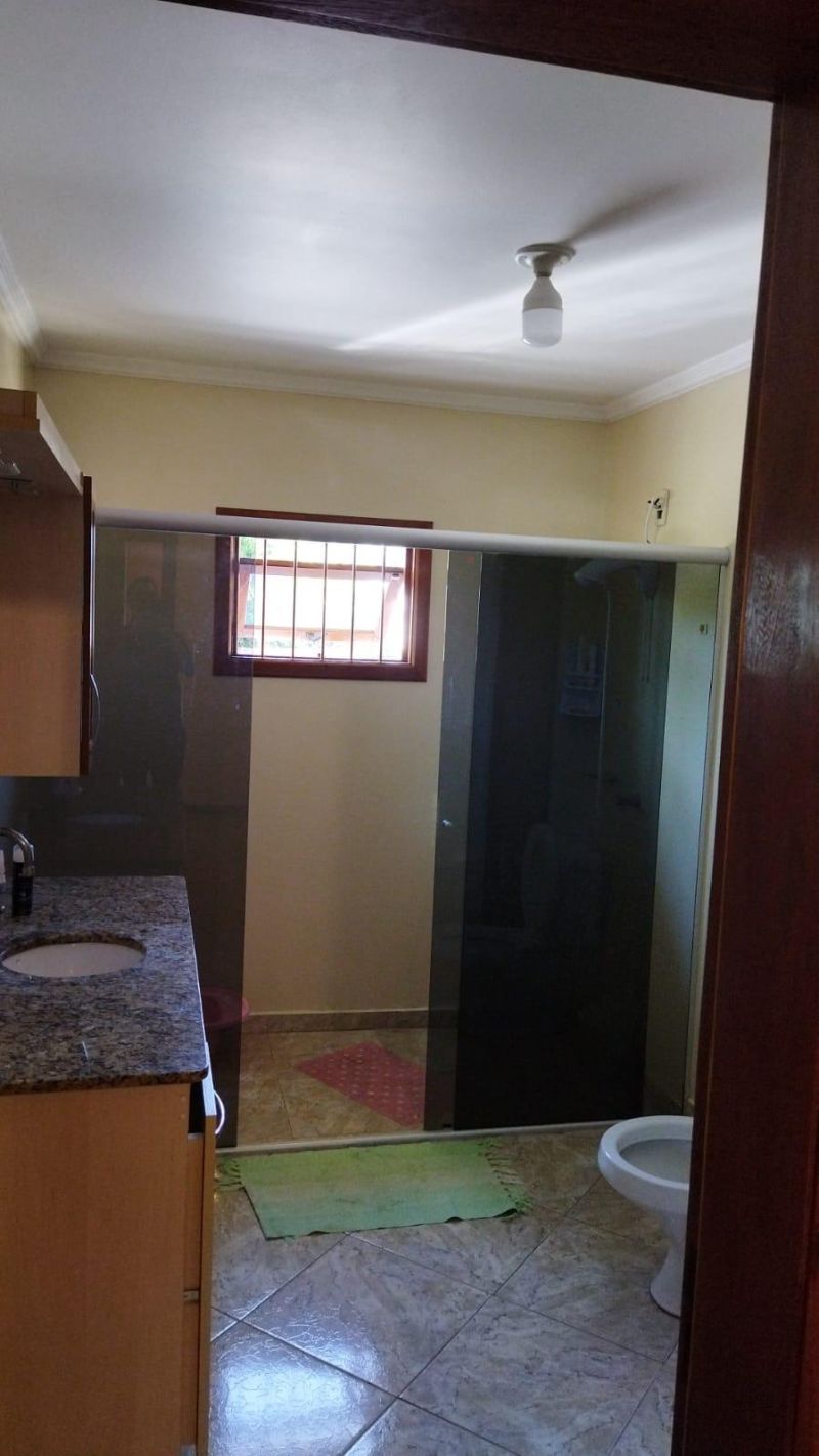 Casa com 4 quartos, 2 banheiros e 215m² à venda no bairro Jardim do Prado, Taquara