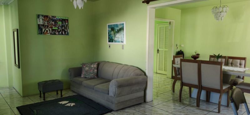 Casa com 3 quartos, 4 banheiros e 400m² à venda no bairro Jardim do Prado, Taquara