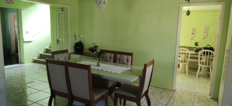 Casa com 3 quartos, 4 banheiros e 400m² à venda no bairro Jardim do Prado, Taquara