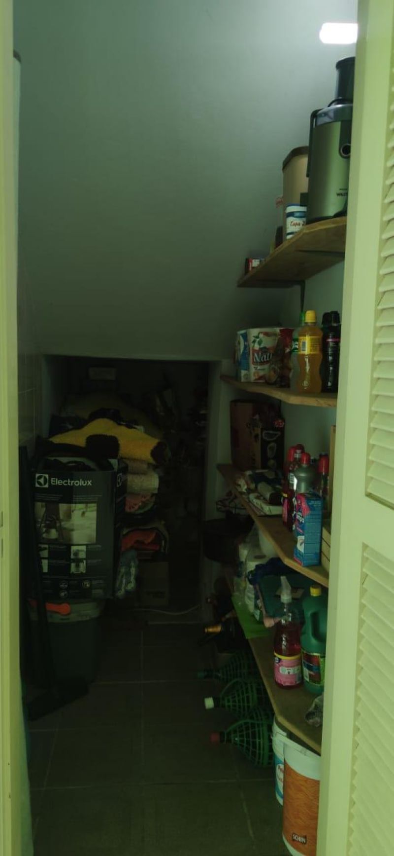 Casa com 3 quartos, 4 banheiros e 400m² à venda no bairro Jardim do Prado, Taquara