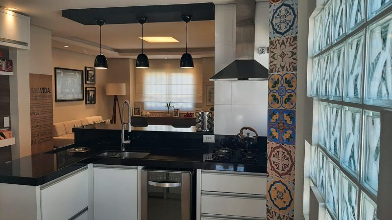 Casa com 3 quartos, 4 banheiros e 400m² à venda no bairro Jardim do Prado, Taquara