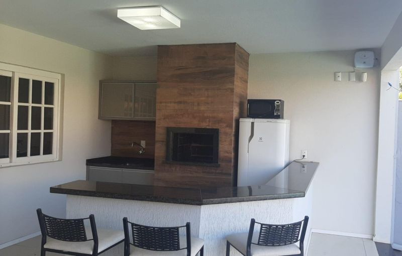 Casa com 3 quartos, 4 banheiros e 400m² à venda no bairro Jardim do Prado, Taquara