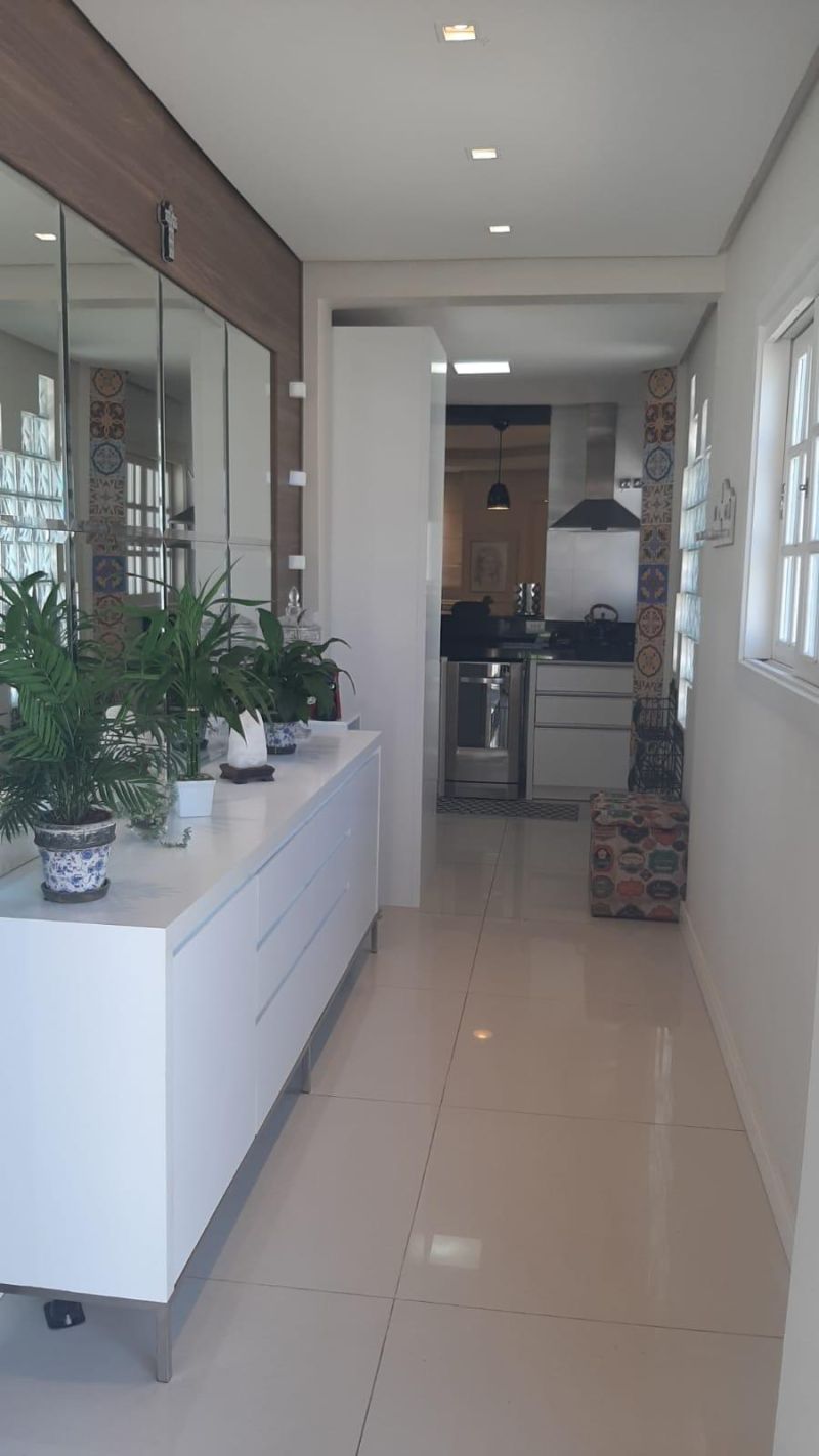 Casa com 3 quartos, 4 banheiros e 400m² à venda no bairro Jardim do Prado, Taquara