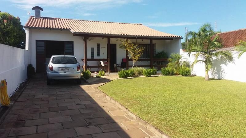 Casa com 2 quartos, 1 banheiro e 170m² à venda no bairro Centro, Taquara