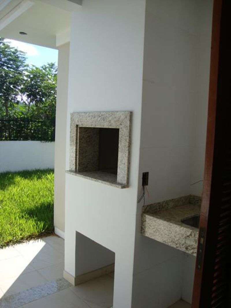 Casa com 3 quartos, 2 banheiros e 147m² à venda no bairro Centro, Taquara