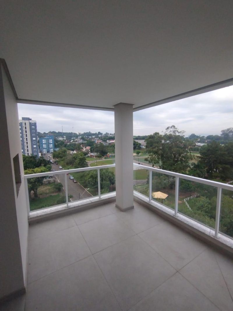 Apartamento com 2 quartos, 2 banheiros e 104m² à venda no bairro Recreio, Taquara