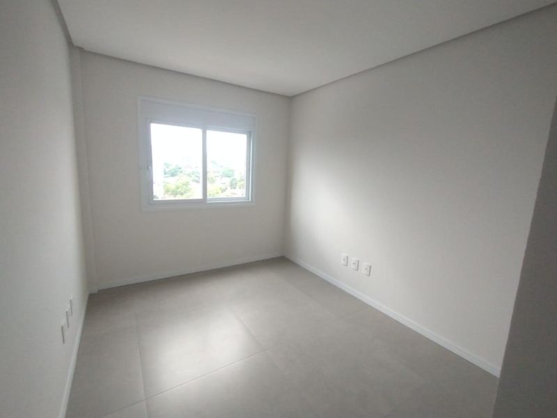 Apartamento com 2 quartos, 2 banheiros e 104m² à venda no bairro Recreio, Taquara
