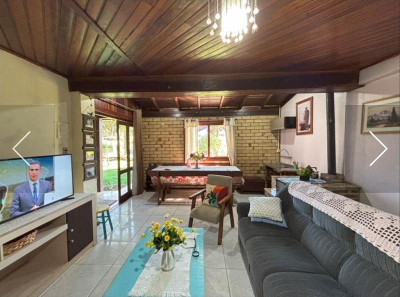 Casa com 2 quartos, 2 banheiros e 140m² à venda no bairro Bom Pastor, Igrejinha