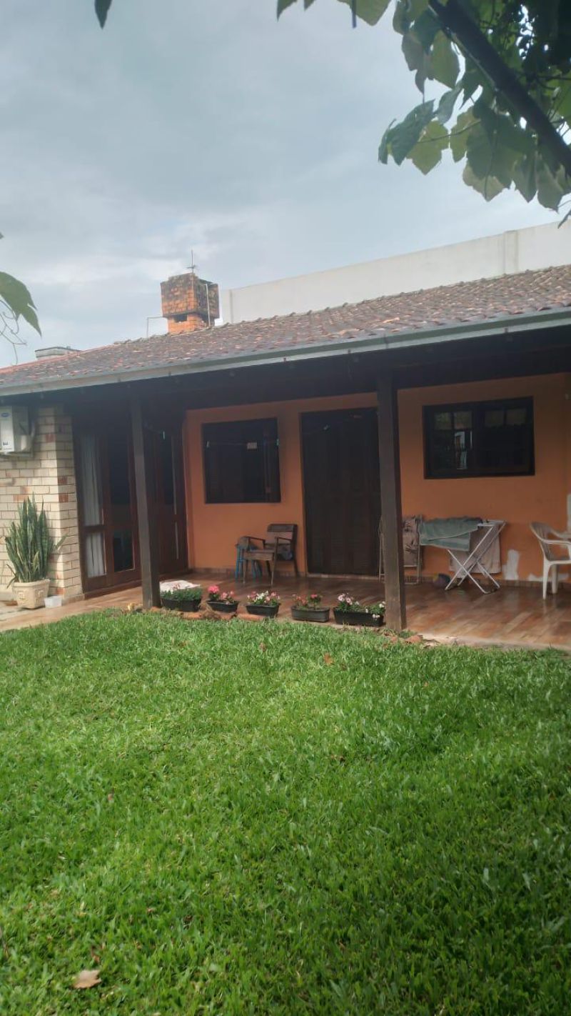 Casa com 2 quartos, 2 banheiros e 140m² à venda no bairro Bom Pastor, Igrejinha