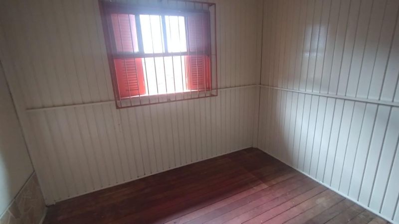 Casa com 3 quartos e 2 banheiros à venda no bairro Recreio, Taquara