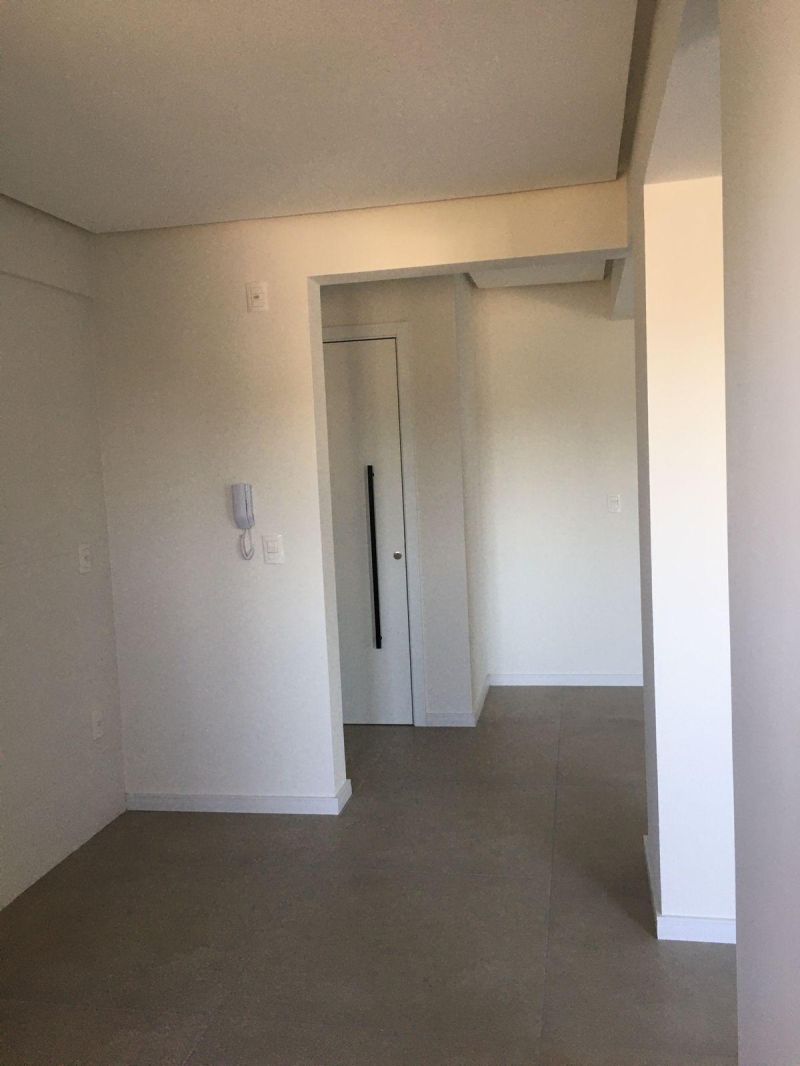 Apartamento com 3 quartos, 2 banheiros e 80m² à venda no bairro Recreio, Taquara