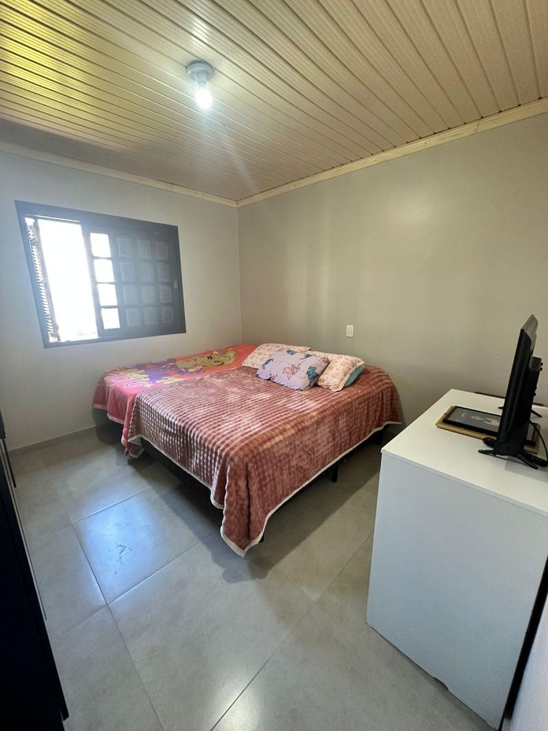 Casa com 2 quartos, 2 banheiros e 79m² à venda no bairro Recreio, Taquara