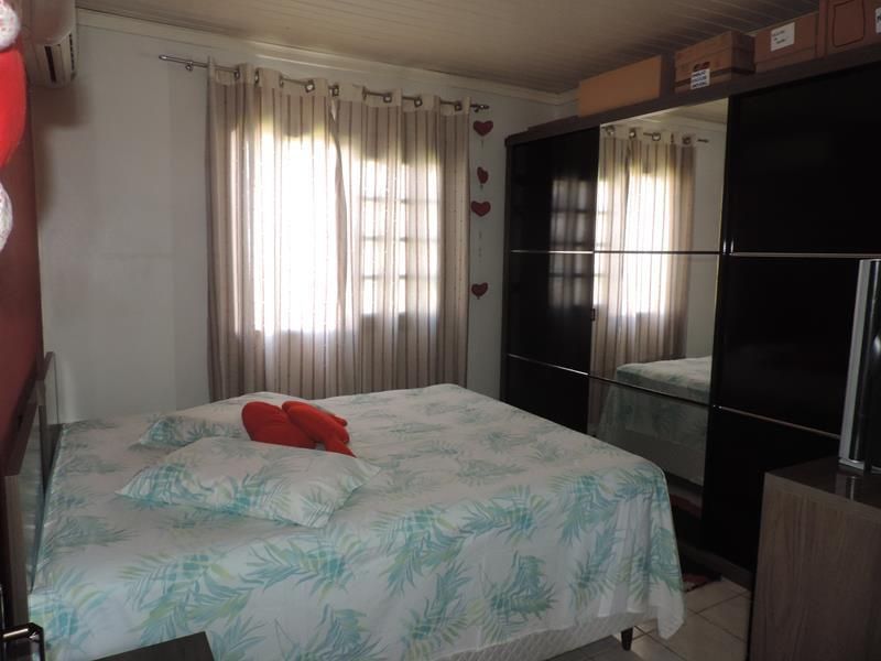Casa com 2 quartos, 2 banheiros e 79m² à venda no bairro Recreio, Taquara