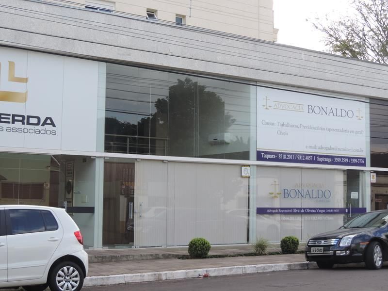 Sala com 60m² à venda no bairro Centro, Taquara