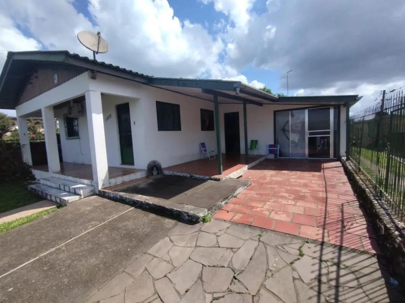 Casa com 3 quartos, 1 banheiro e 80m² à venda no bairro Ronda, Taquara