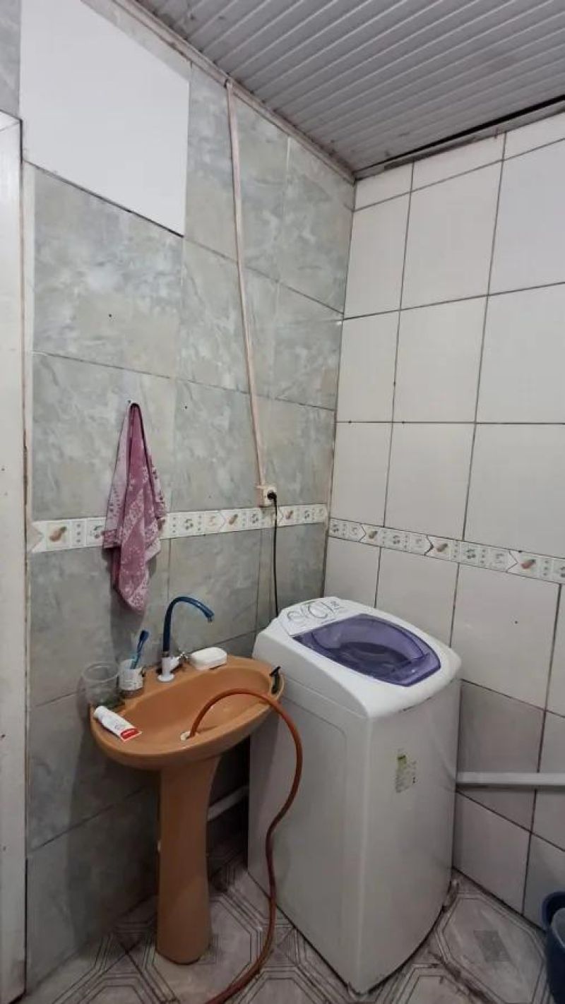 Casa com 2 quartos, 2 banheiros e 148m² à venda no bairro Santa Teresinha, Taquara