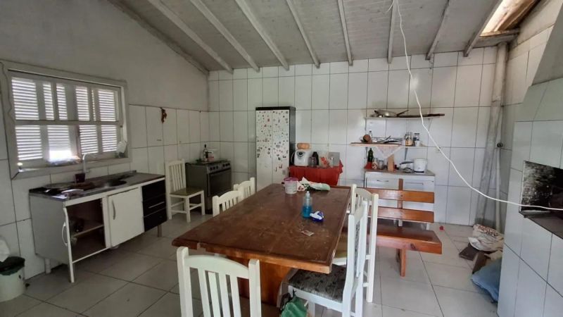 Casa com 2 quartos, 2 banheiros e 148m² à venda no bairro Santa Teresinha, Taquara
