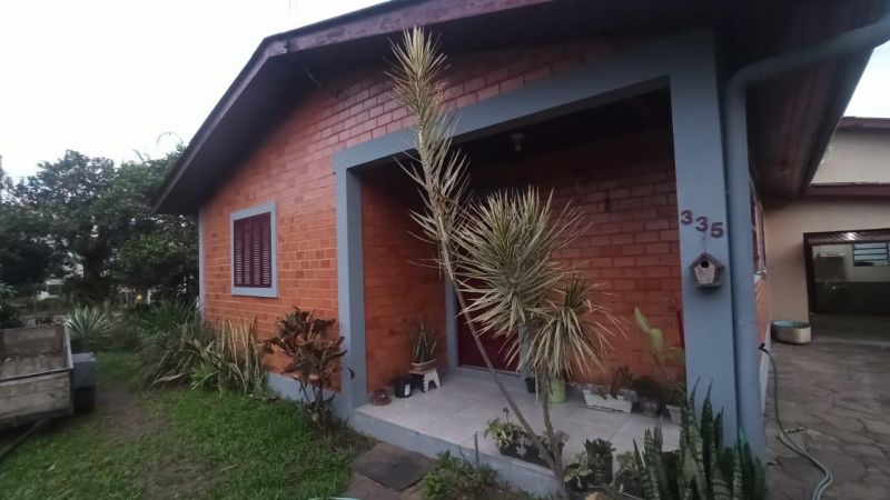 Casa com 3 quartos, 1 banheiro e 88m² à venda no bairro Santa Teresinha, Taquara