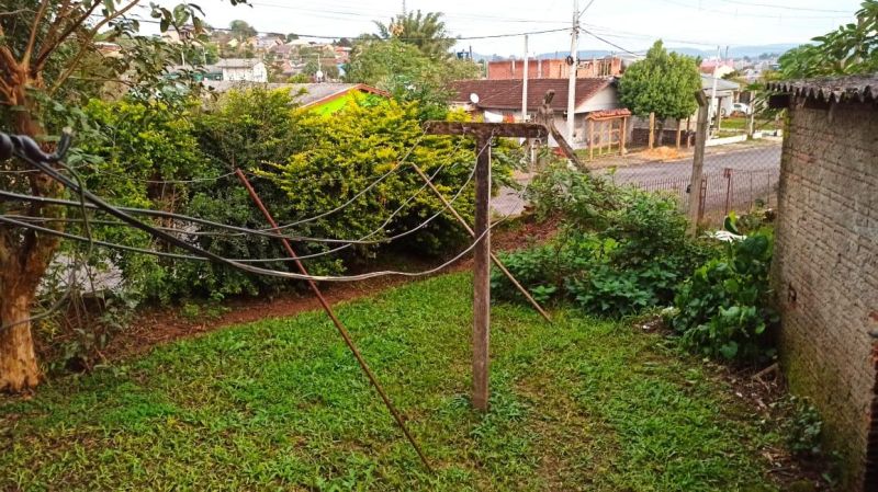 Casa com 3 quartos, 1 banheiro e 88m² à venda no bairro Santa Teresinha, Taquara