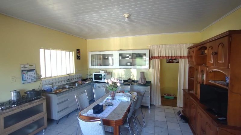 Casa com 3 quartos, 2 banheiros e 120m² à venda no bairro Santa Teresinha, Taquara