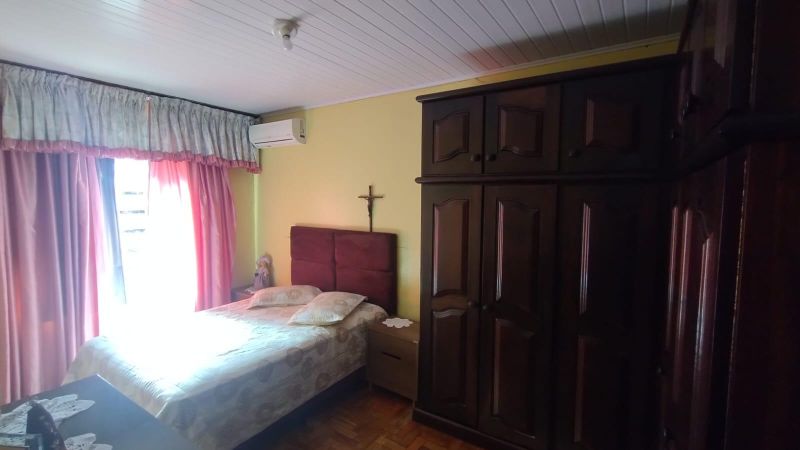 Casa com 3 quartos, 2 banheiros e 120m² à venda no bairro Santa Teresinha, Taquara