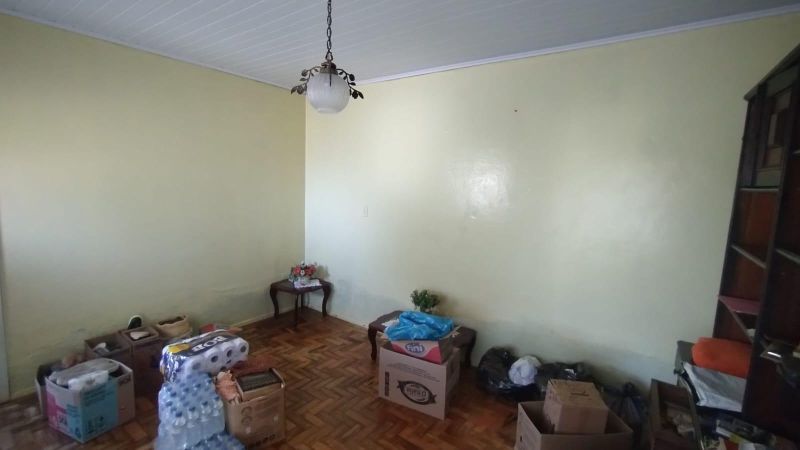 Casa com 3 quartos, 2 banheiros e 120m² à venda no bairro Santa Teresinha, Taquara