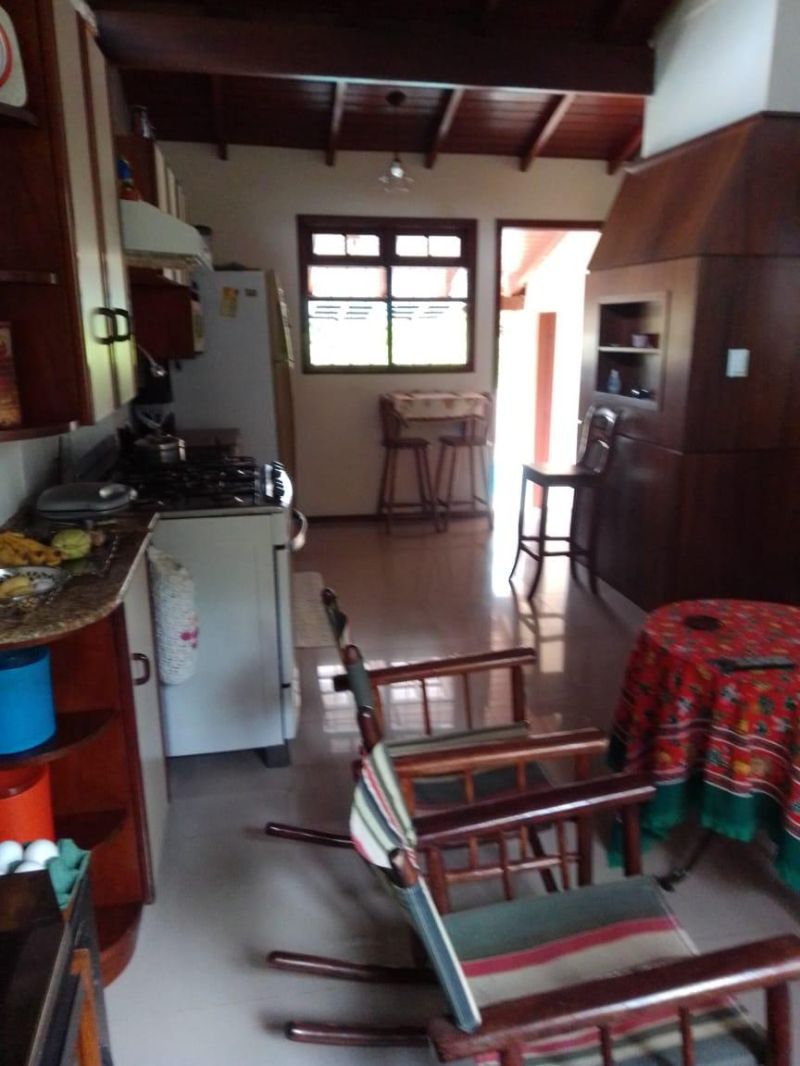 Casa com 2 quartos, 2 banheiros e 120m² à venda no bairro Santa Teresinha, Taquara