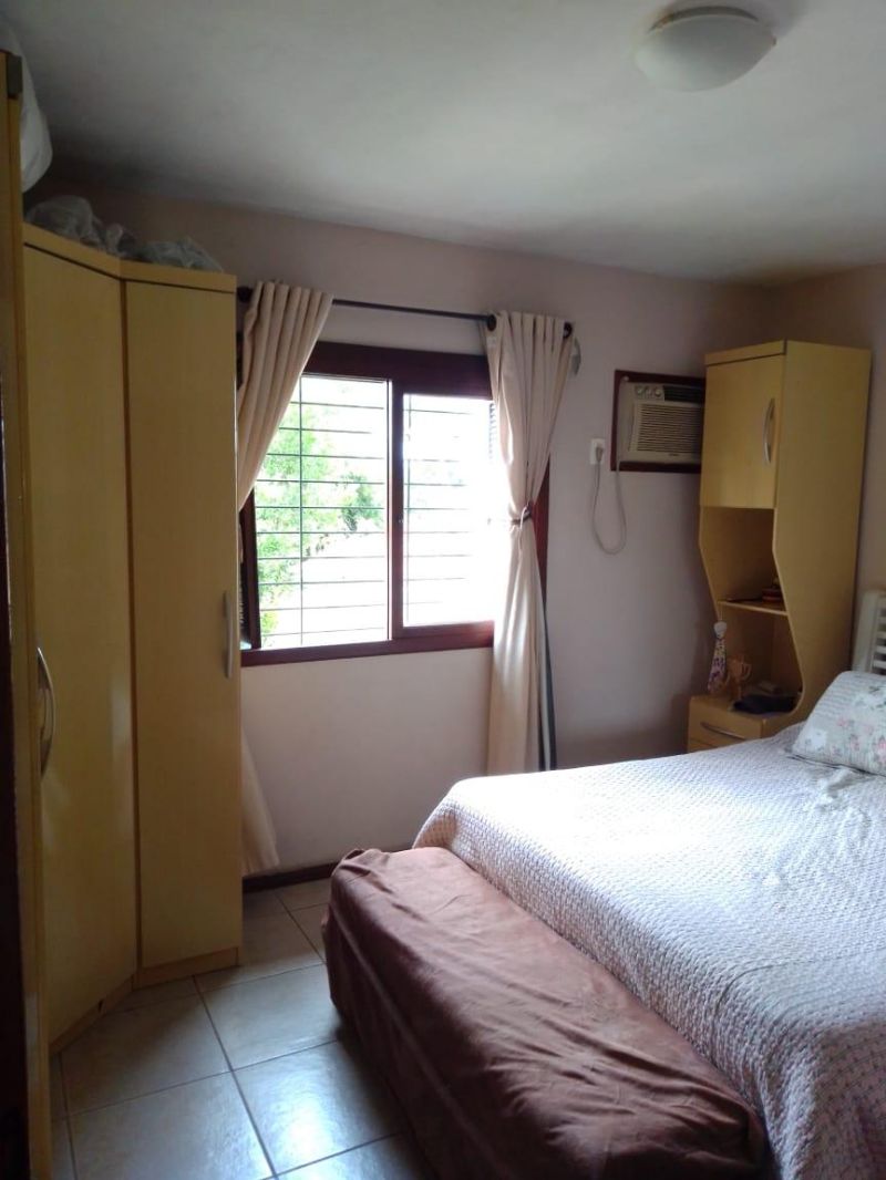 Casa com 2 quartos, 2 banheiros e 120m² à venda no bairro Santa Teresinha, Taquara