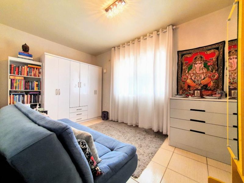Casa com 3 quartos, 2 banheiros e 172m² à venda no bairro Santa Teresinha, Taquara