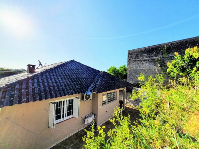 Casa com 3 quartos, 2 banheiros e 172m² à venda no bairro Santa Teresinha, Taquara